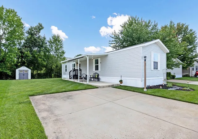 1st image of 47 Birch Row Dr, Delaware, OH 43015 | MLS# 226030314