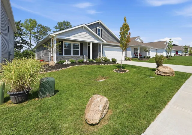 Photo 3 of Single family home for sale at 1017 Sherwood Loop, Bellefontaine, OH 43311 | MLS# 226030543 | Listing updated on 2026-09-21