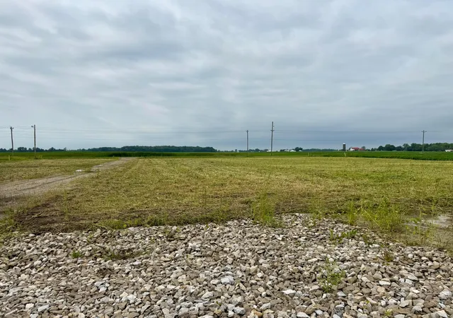3rd image of 1613 County Road 165, Ashley, OH 43003 | MLS# 226030211