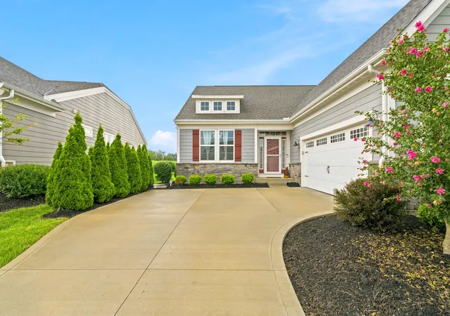 Photo 3 of Single family home for sale at 1385 Goldwell Dr, Sunbury, OH 43074 | MLS# 226030476 | Listing updated on 2026-10-08