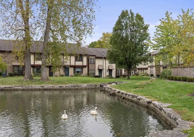 Condo for sale at 6198 Stornoway Dr S, Columbus, OH 43213 | MLS# 226030449