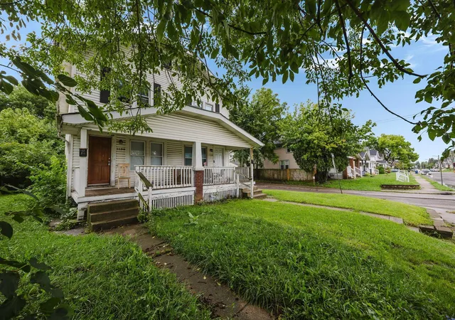 4th image of 1134 S Champion Ave #36, Columbus, OH 43206 | MLS# 226031358