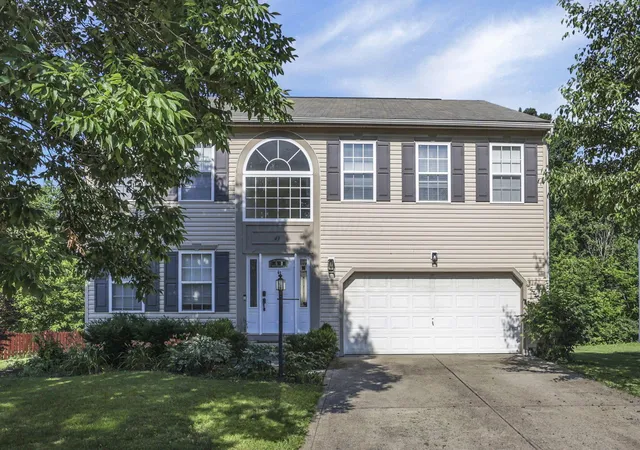 1st image of 49 Knights Bridge Dr W, Pickerington, OH 43147 | MLS# 226030290