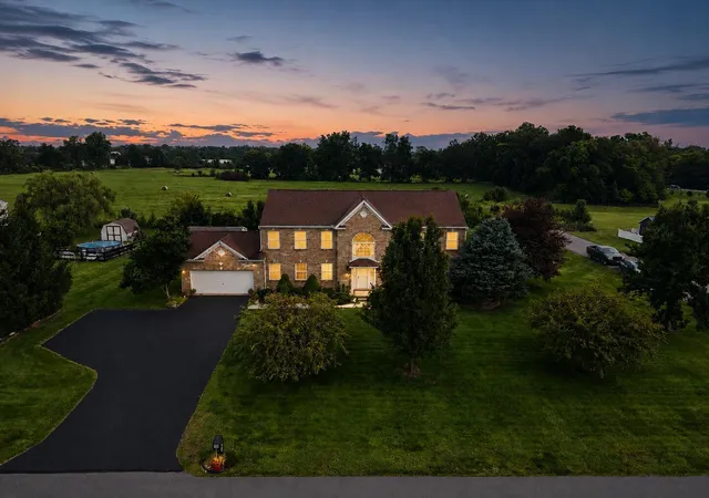2nd image of 2515 Lackey Meadows Dr, Delaware, OH 43015 | MLS# 226030834