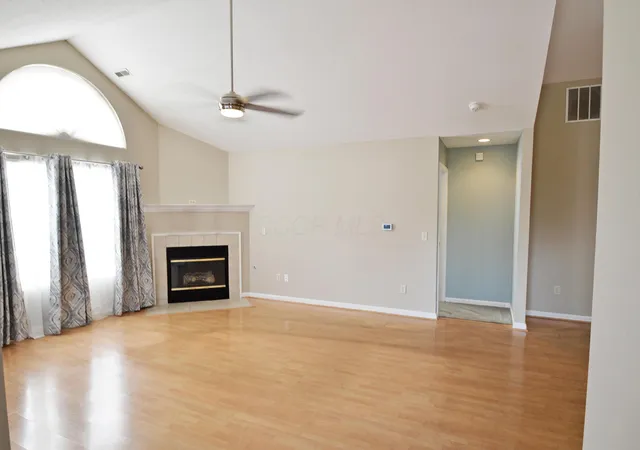 Listing Photo 5 - Condo for sale in building located at 5163 Crescent Ridge Dr, Clayton, OH 45315