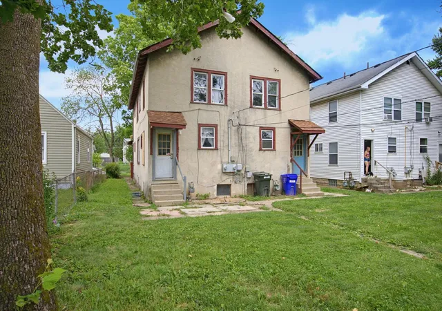 Listing Photo 2 - Condo for sale in building located at 1477-1479 Republic Ave, Columbus, OH 43211