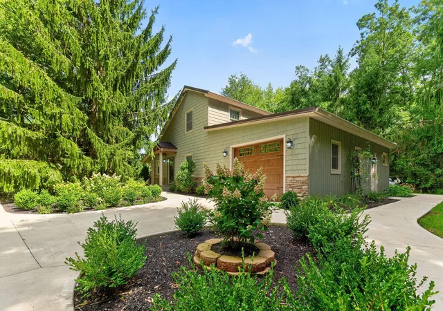 Photo 1 of Single family home for sale at 19508 County Road 190, Kenton, OH 43326 | MLS# 226032239 | Listing updated on 2026-09-22