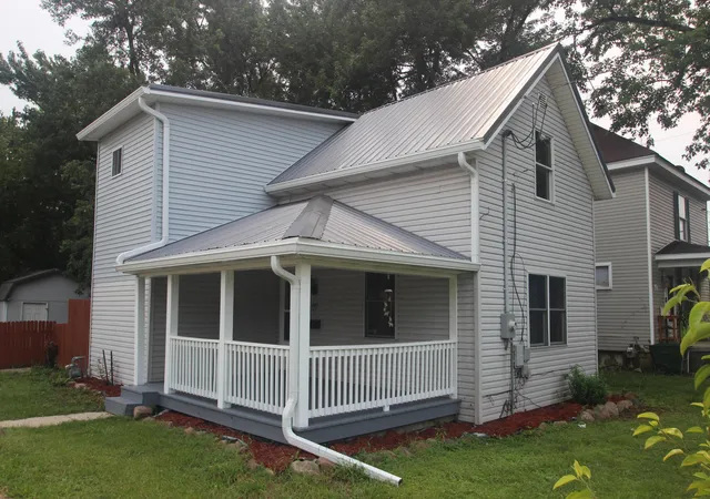 1st image of 247 Clinton St, Marion, OH 43302 | MLS# 226030912