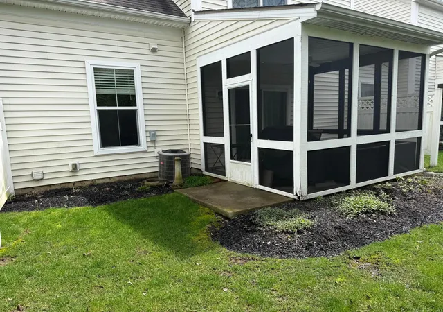 3rd image of 1796 Epic Wy, Grove City, OH 43123