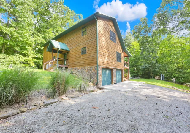 Photo 4 of Sale Pending at 13864 Keirns Rd, Millfield, OH 45761 | MLS# 226030305 | Listing updated on 2026-09-01