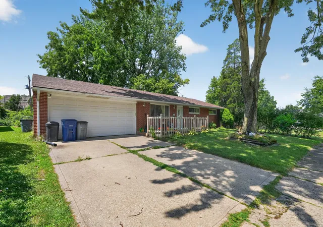 2nd image of 5645 Madrid Dr, Westerville, OH 43081 | MLS# 226030310