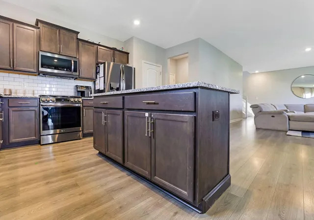 image of 119 Highland Ridge Dr, Pickerington, OH 43147 | MLS# 226030311