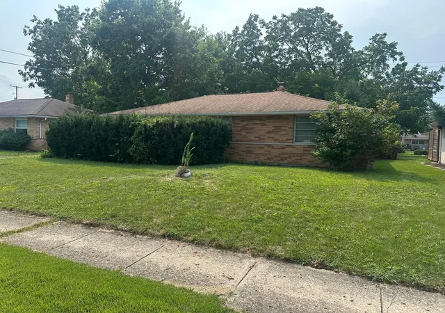 Single family home for sale at 4295 Joyce Rd, Grove City, OH 43123 | MLS# 226030313