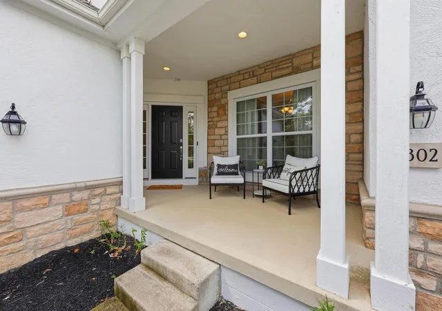Photo 3 of Single family home for sale at 6302 Scioto Chase Blvd, Powell, OH 43065 | MLS# 226030322 | Listing updated on 2026-10-06