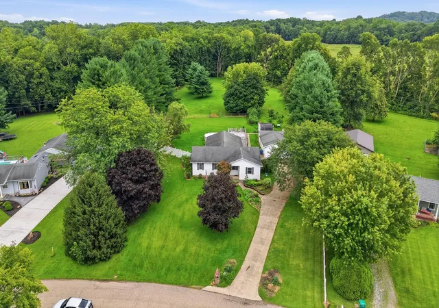 4th image of 11558 Parkview Dr Sw, Stoutsville, OH 43154 | MLS# 226030441