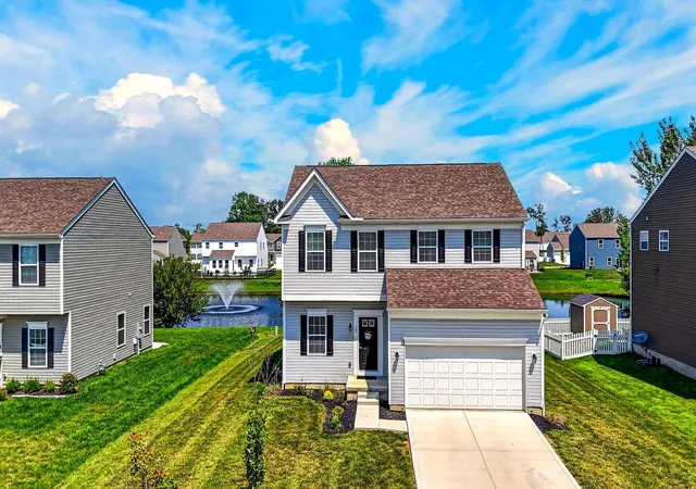Photo 2 of Single family home for sale at 37 Thoreau Dr, Ashville, OH 43103 | MLS# 226030563 | Listing updated on 2026-08-20