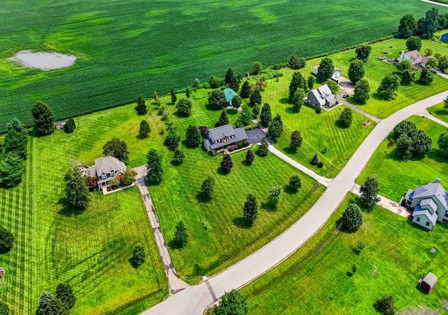 Photo 3 of Single family home for sale at 1210 Chester Way Nw, Canal Winchester, OH 43110 | MLS# 226030450 | Listing updated on 2026-09-17