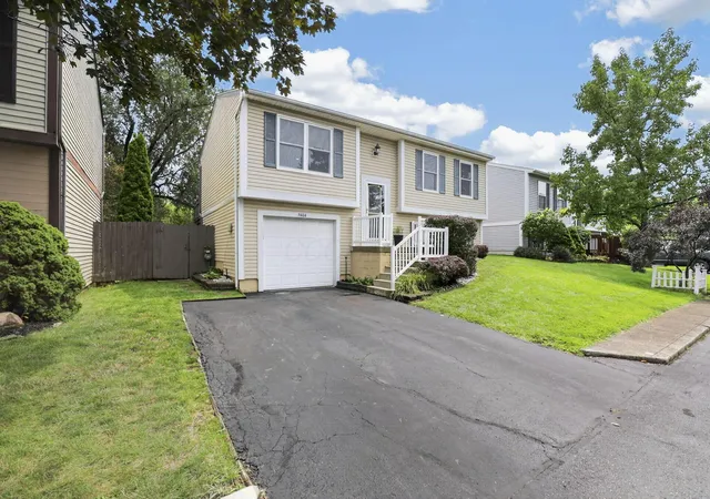 4th image of 7606 Moorlane Dr, Worthington, OH 43085