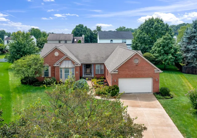 1st image of 6681 Chelton Pl, Westerville, OH 43082 | MLS# 226030381