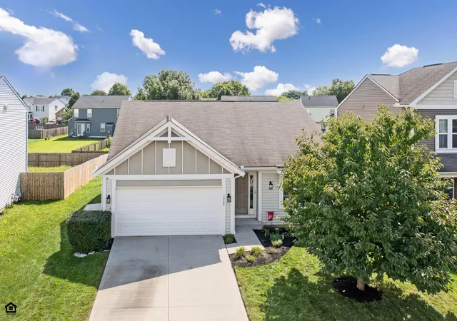 Photo 1 of Single family home for sale at 1938 Spring Cvs Dr, Grove City, OH 43123 | MLS# 226031438 | Listing updated on 2026-08-29