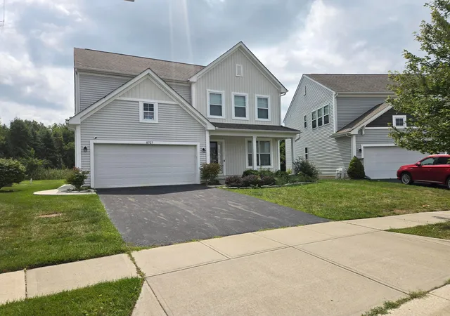 2nd image of 8727 Crooked Maple Dr, Blacklick, OH 43004 | MLS# 226030504