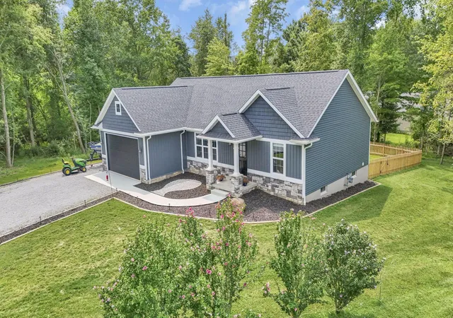 3rd image of 66 Penlawn Ct, Howard, OH 43028 | MLS# 226030515