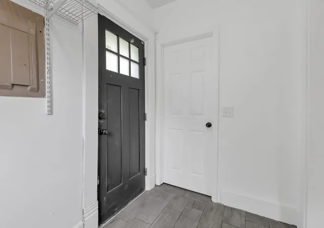 Photo 4 of Single family home for sale at 417 Washington Ave, Lancaster, OH 43130 | MLS# 226031327 | Listing updated on 2026-09-17