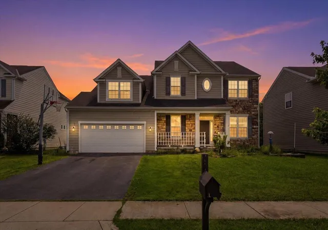 1st image of 6061 Baumeister Dr, Hilliard, OH 43026 | MLS# 226030404