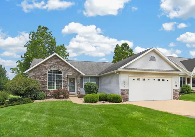 1st image of 870 Fairway Dr, Howard, OH 43028 | MLS# 226030398