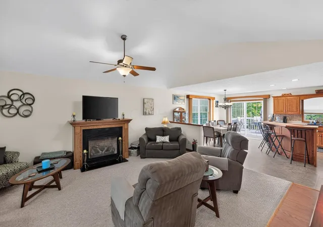 Photo 4 of Single family home for sale at 870 Fairway Dr, Howard, OH 43028 | MLS# 226030398 | Listing updated on 2026-08-11