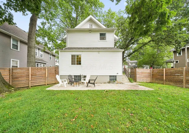 2nd image of 255 E Kelso Rd, Columbus, OH 43202 | MLS# 226030573