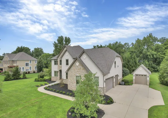 2nd image of 2370 Dauer Ct, Powell, OH 43065 | MLS# 226030480