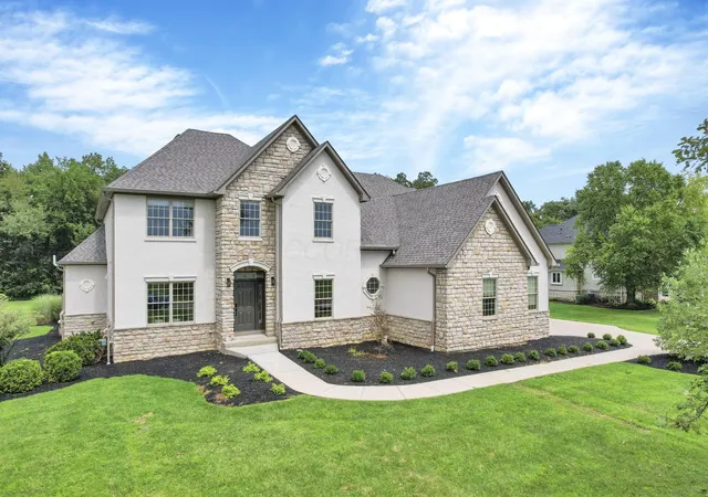 5th image of 2370 Dauer Ct, Powell, OH 43065 | MLS# 226030480