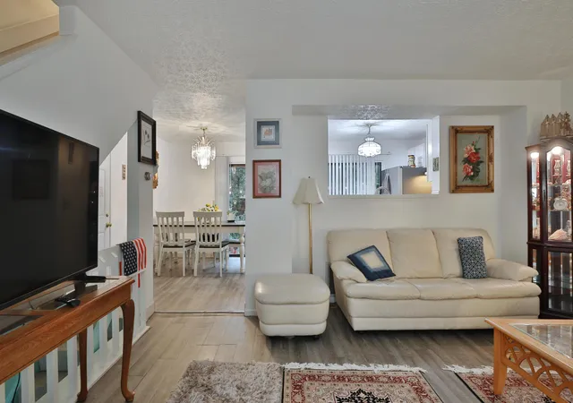 4th image of 7731 Kelvinway Dr, Worthington, OH 43085