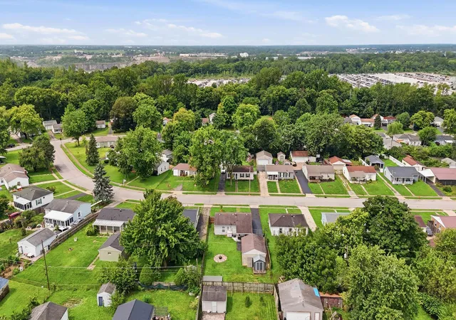 29th image of 2806 Claude Dr, Columbus, OH 43207 | MLS# 226030962