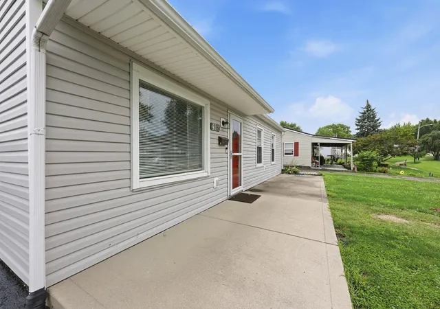 5th image of 2806 Claude Dr, Columbus, OH 43207 | MLS# 226030962