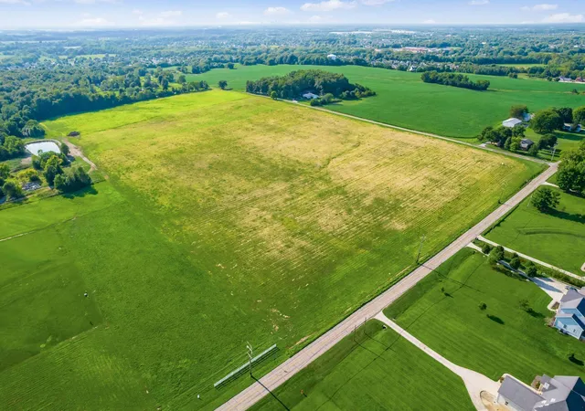 5th image of 0 Ashbrook Rd #Lot 8, Canal Winchester, OH 43110 | MLS# 226030617
