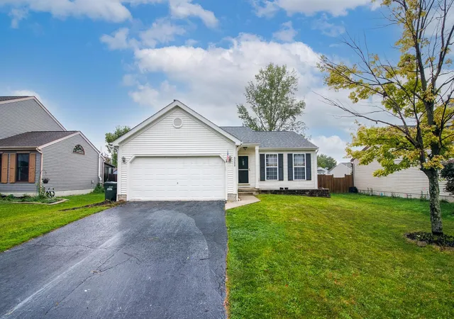 Photo 1 of Single family home for sale at 8588 Leader Dr, Galloway, OH 43119 | MLS# 226030594 | Listing updated on 2026-09-05