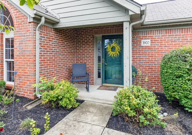 4th image of 3900 Sandstone Cir, Powell, OH 43065 | MLS# 226031126