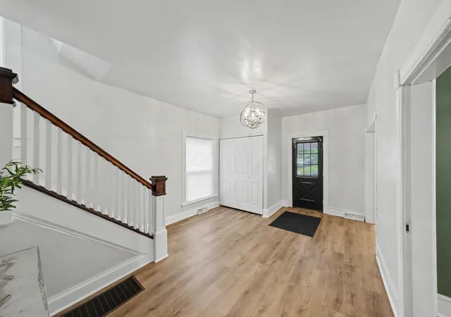 Photo 3 of Sale Pending at 391 Blaine Ave, Marion, OH 43302 | MLS# 226030494 | Listing updated on 2026-09-17