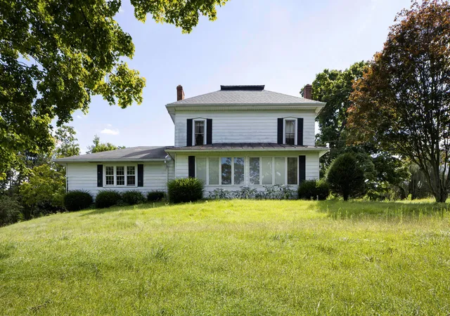 Photo 3 of Sale Pending at 3229 Hastings Newville Rd, Mansfield, OH 44903 | MLS# 226032466 | Listing updated on 2026-09-04