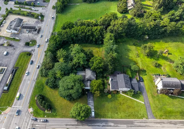1st image of 755 Clubview Blvd S, Columbus, OH 43235 | MLS# 226031258