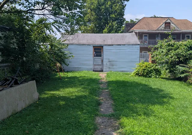 7th image of 505 Scott St, Springfield, OH 45505 | MLS# 226031754