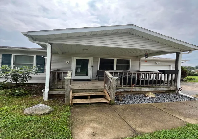 3rd image of 1 Hickory, Mount Vernon, OH 43050 | MLS# 226031295