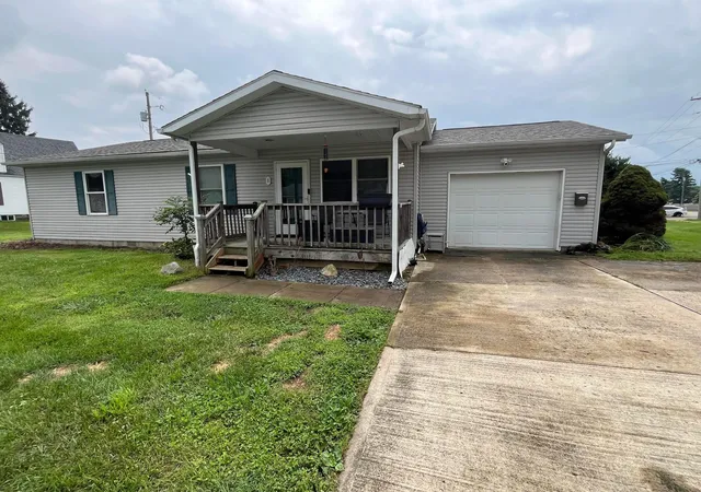 4th image of 1 Hickory, Mount Vernon, OH 43050 | MLS# 226031295