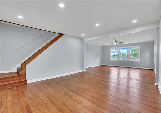 Photo 3 of Single family home for sale at 530 Wooster Rd, Mount Vernon, OH 43050 | MLS# 226030526 | Listing updated on 2026-10-07