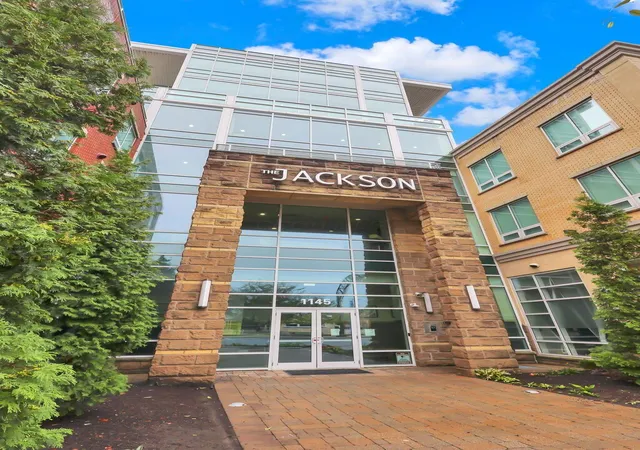 1st image of 1145 N High St #403, Columbus, OH 43201 | MLS# 226030541