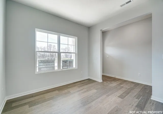 Photo 4 of Single family home for sale at 11 Water Ml Dr, Ashville, OH 43103 | MLS# 226030540 | Listing updated on 2026-08-12