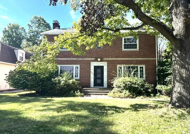 Photo 1 of Single family home for sale at 2729 Welsford Rd, Columbus, OH 43221 | MLS# 226039018 | Listing updated on 2026-10-14