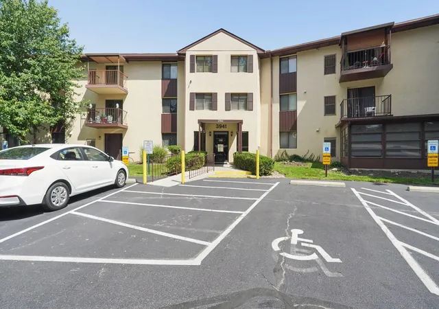 Photo 3 of Condo for sale at 3941 Karl Rd #218, Columbus, OH 43224 | MLS# 226030564 | Listing updated on 2026-08-12